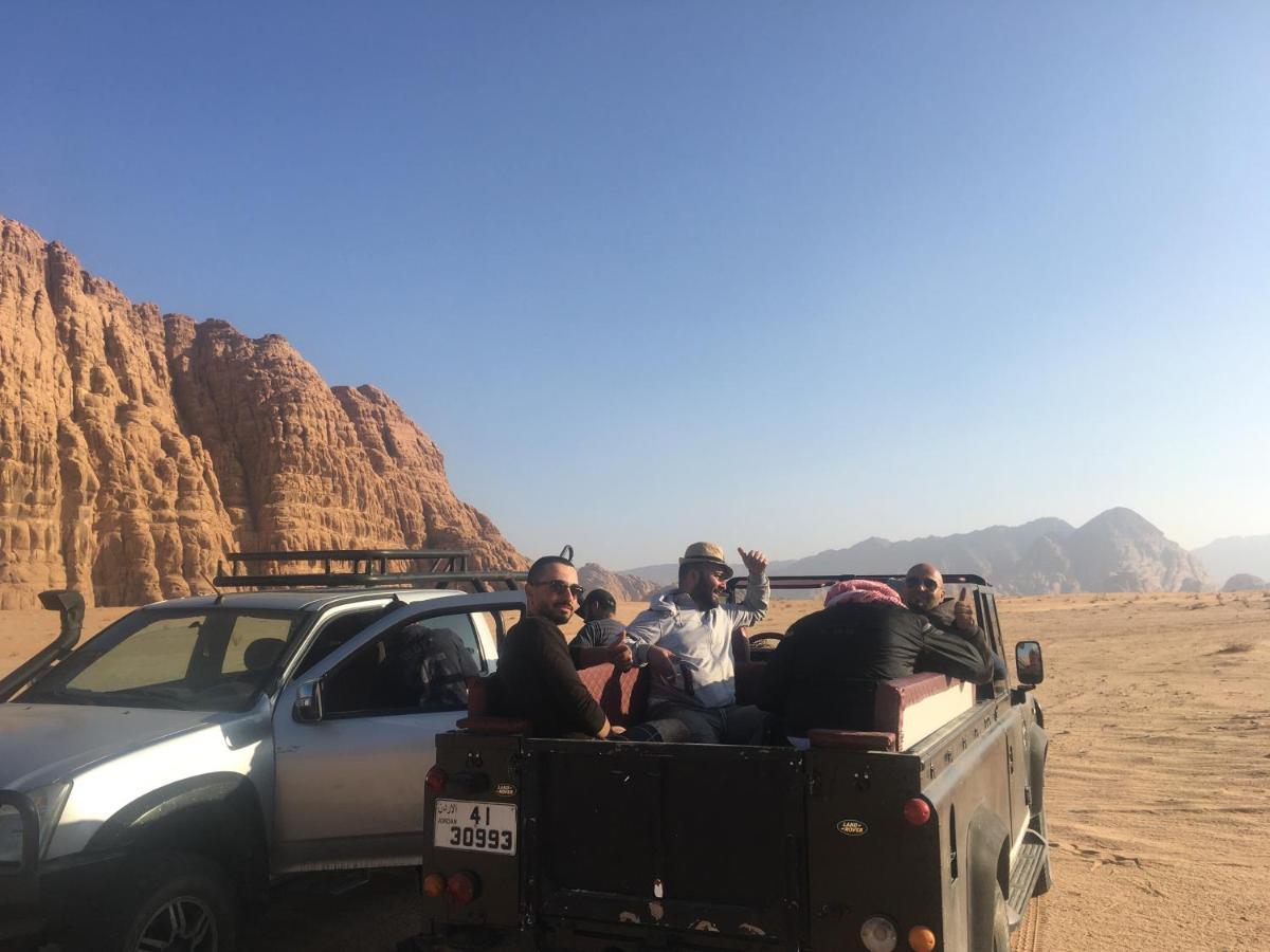 Hôtel Oryx Camp à Wadi Rum Extérieur photo